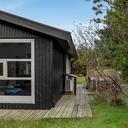 Talvikki - 1-2km From The Sea By Interhome